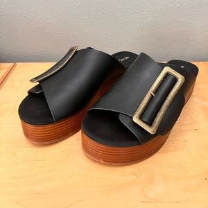 Kelsi Dagger Dover Black Platform Sandal size 7.5